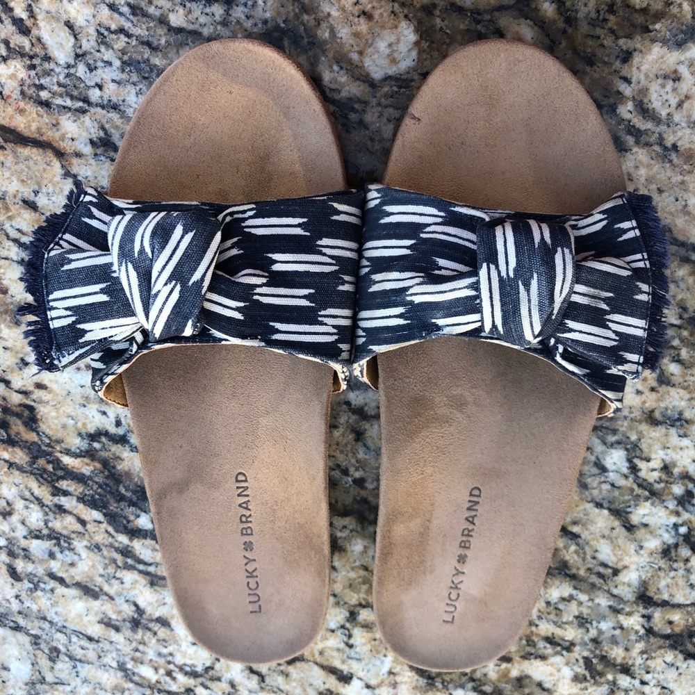 Lucky brand slippers size 7.5 - Picture 2 of 6
